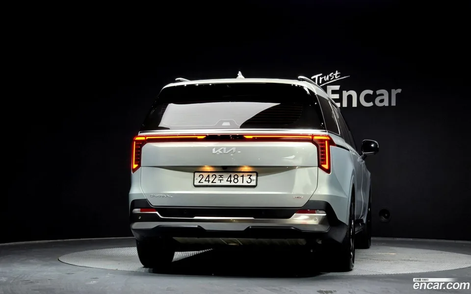 Kia Carnival HEV 7 2024 — миниатюра 4
