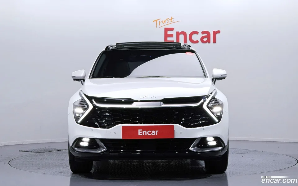 Kia Sportage 1.6 2WD 2023 — миниатюра 3