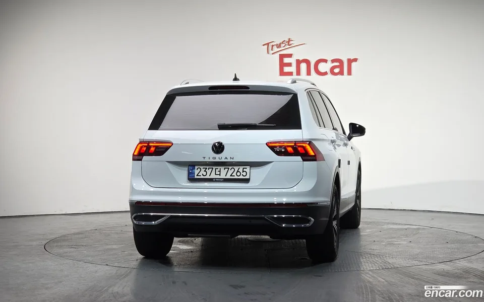 Volkswagen Tiguan 2.0 TDI 2022 — миниатюра 4