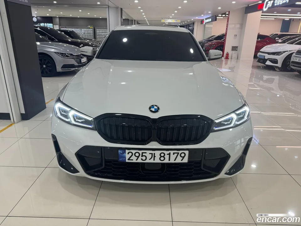 BMW 3 Series 320i M 2023 — миниатюра 3