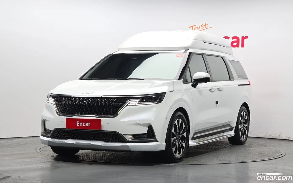 Kia Carnival 9 2023 — фото 1, купить с доставкой в Москву