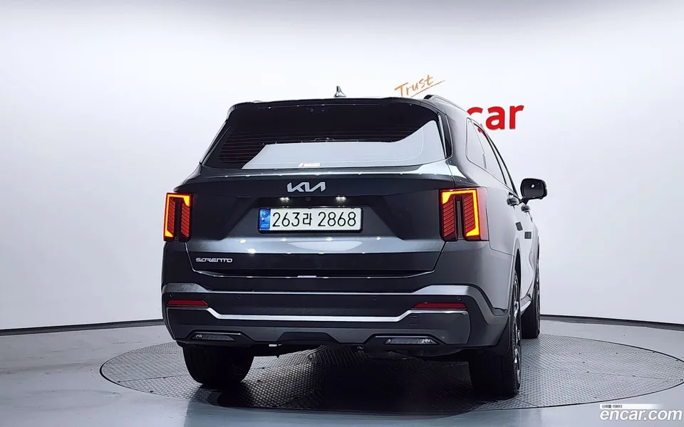 Kia Sorento 2.5T 2WD 2024 — миниатюра 4