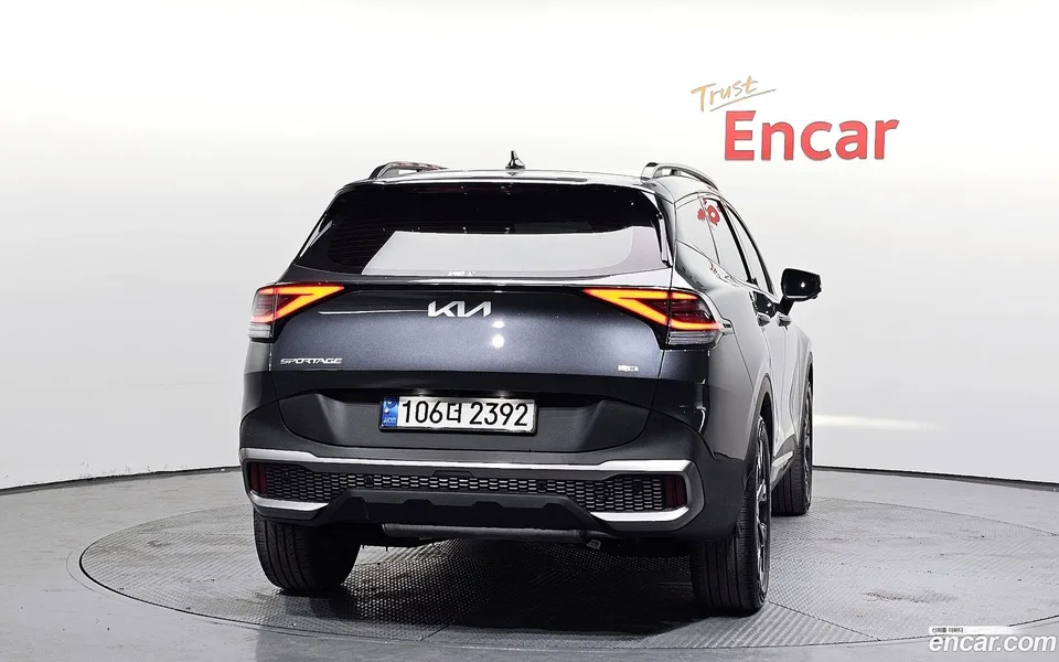 Kia Sportage 1.6 4WD 2023 — миниатюра 4