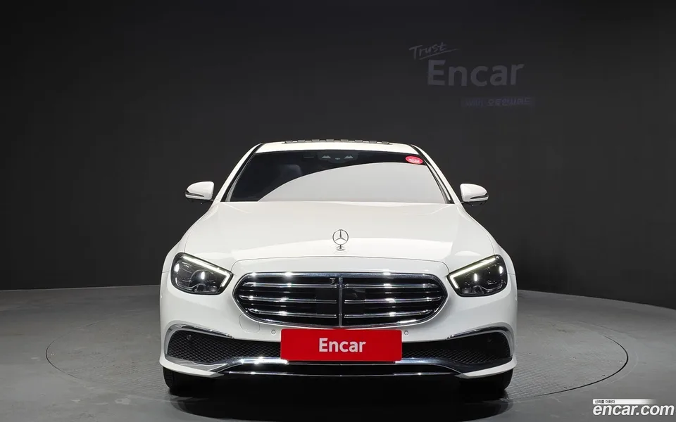 Mercedes-Benz E-Class E250 2022 — миниатюра 3