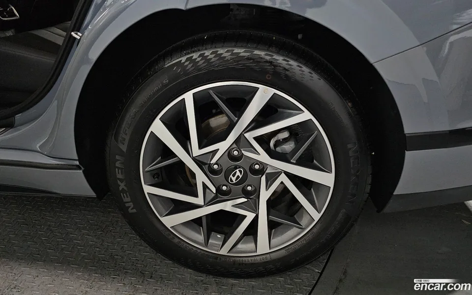 Hyundai Grandeur 2.5 2WD 2025 — миниатюра 5