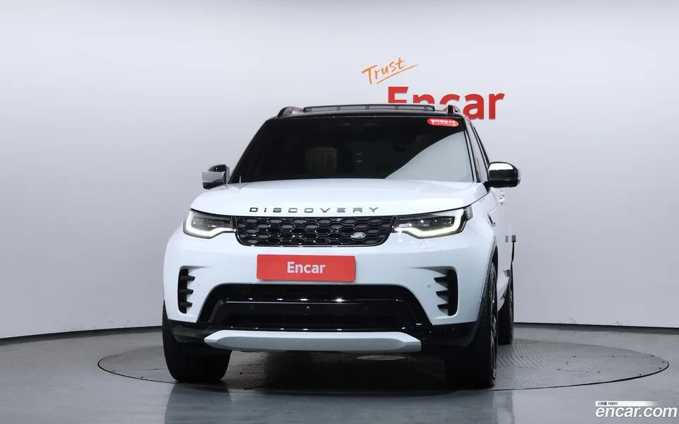 Land Rover Discovery D300 HSE 2024 — миниатюра 3