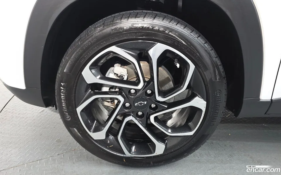 Chevrolet Trax Crossover 1.2 RS 2023 — миниатюра 5