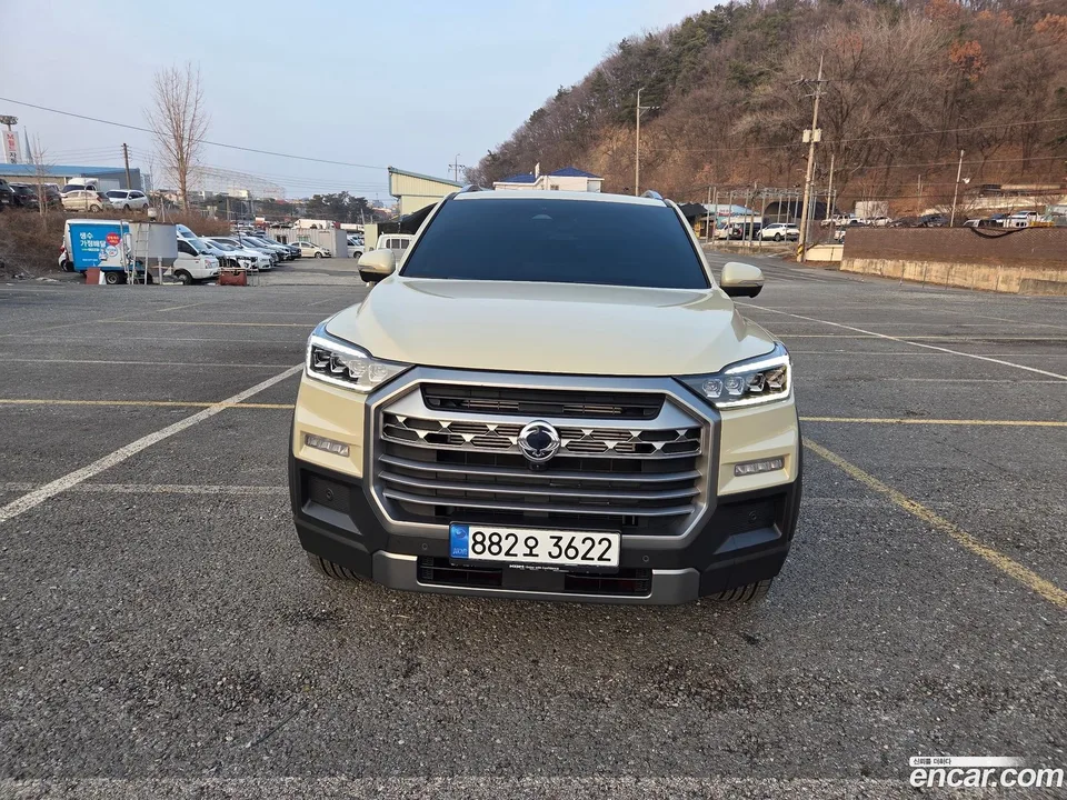KG Mobility Musso Sports 2.2 4WD 2025 — фото 1, купить с доставкой в Москву