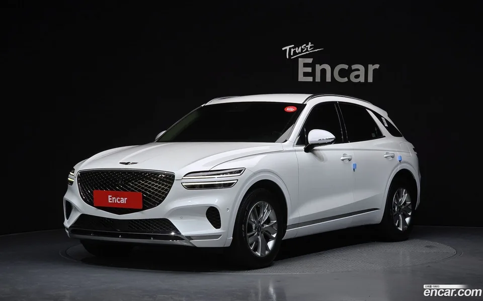 Genesis GV70 2.5T AWD 2022 — фото 1, купить с доставкой в Москву