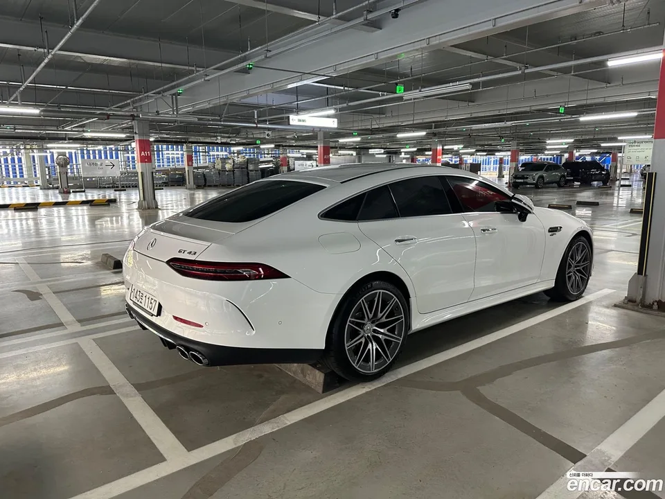 Mercedes-Benz AMG GT 4 43 4MATIC+ 2022 — миниатюра 2