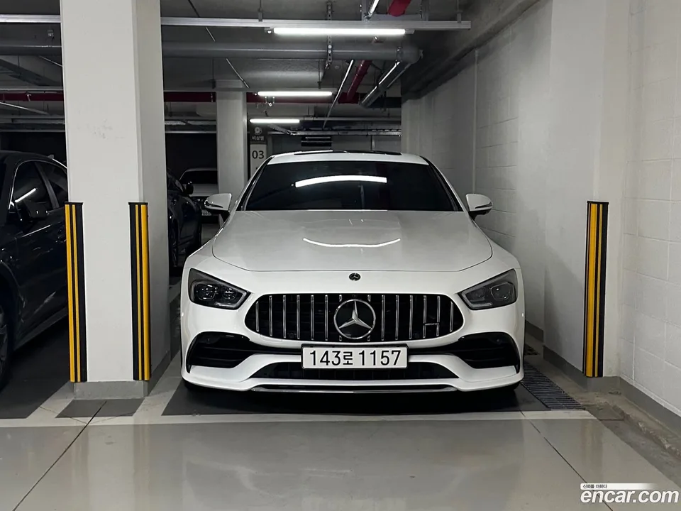 Mercedes-Benz AMG GT 4 43 4MATIC+ 2022 — миниатюра 3