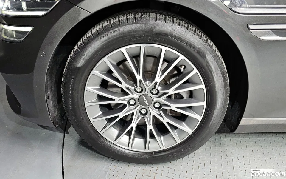 Genesis G80 2.5 2WD 2022 — миниатюра 5