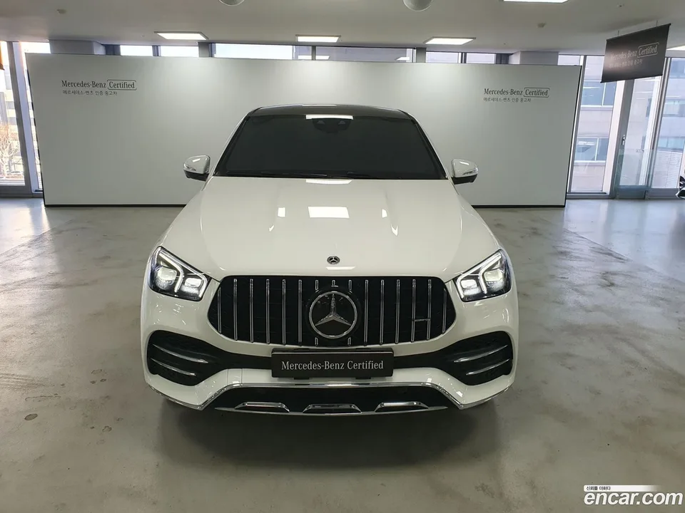 Mercedes-Benz GLE-Class GLE400d 4MATIC 2023 — миниатюра 3