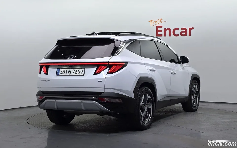 Hyundai Tucson 1.6 4WD 2022 — миниатюра 2
