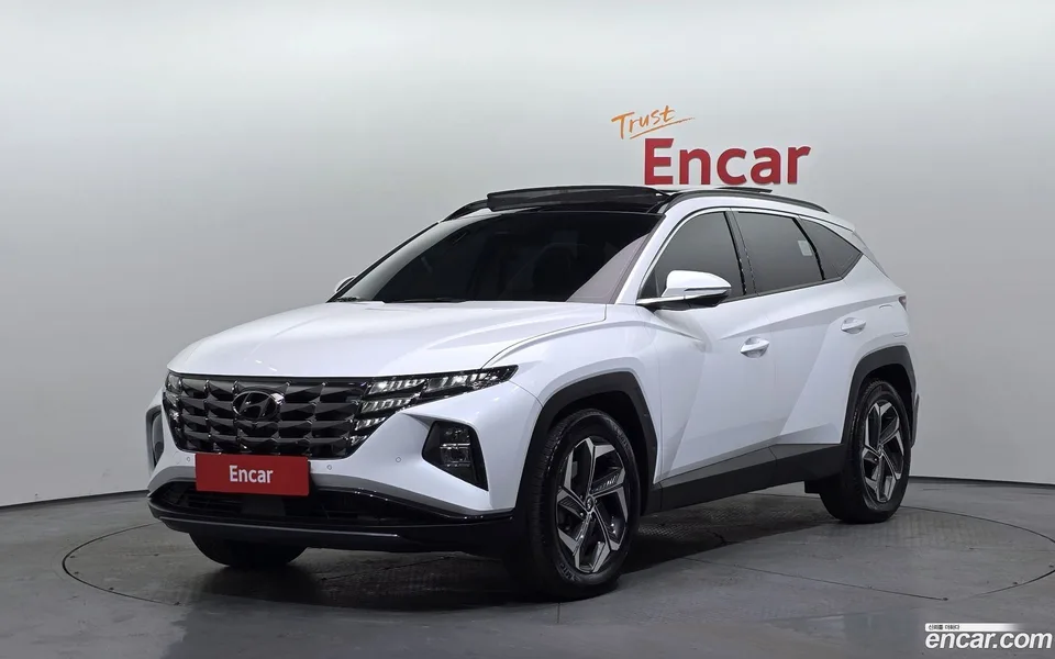 Hyundai Tucson 1.6 4WD 2022 — фото 1, купить с доставкой в Москву