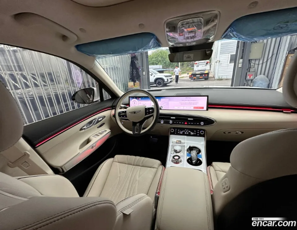 Genesis GV70 2.5T AWD 2025 — миниатюра 2