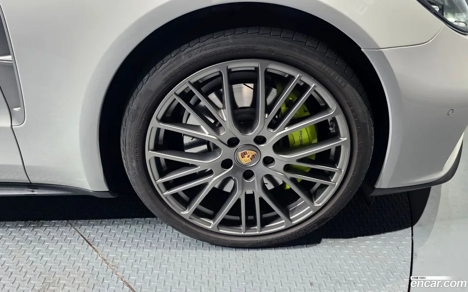 Porsche Panamera (971) 2.9 AWD E- 2022 — миниатюра 5
