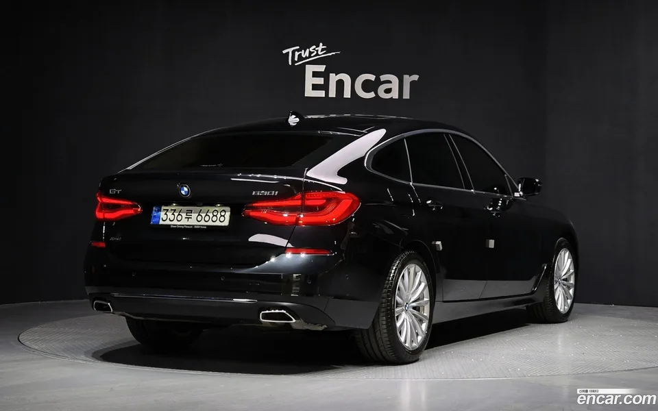 BMW 6 Series GT 630i xDrive 2023 — миниатюра 2
