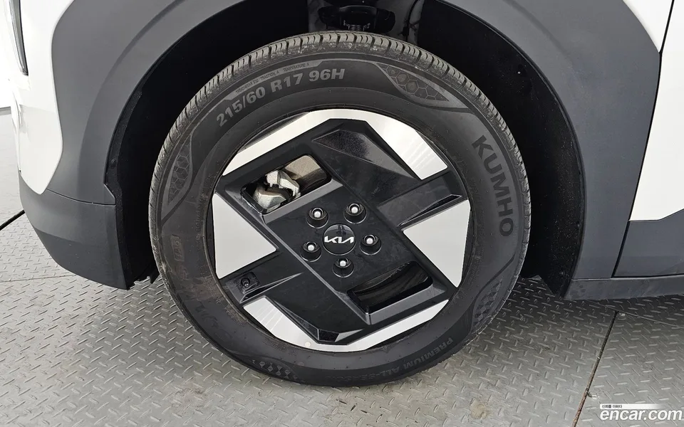 Kia EV3 2WD 2025 — миниатюра 4