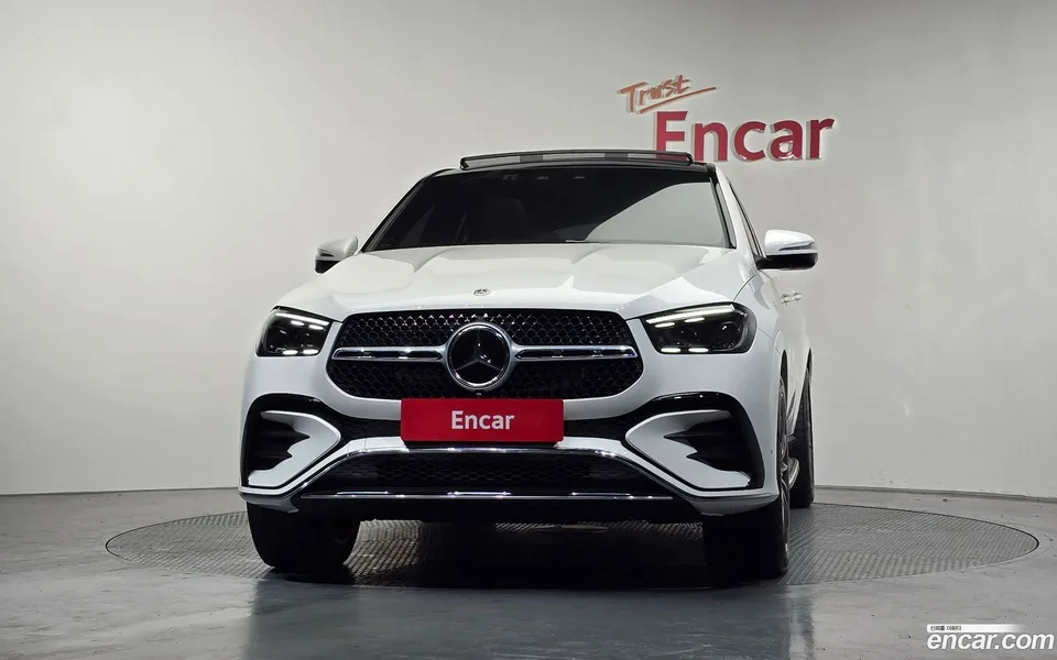 Mercedes-Benz GLE-Class GLE400e 4MATIC 2024 — миниатюра 3
