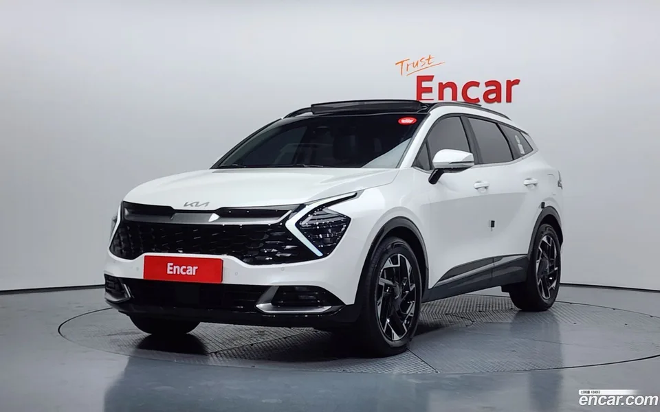 Kia Sportage 1.6 2WD 2022 — фото 1, купить с доставкой в Москву