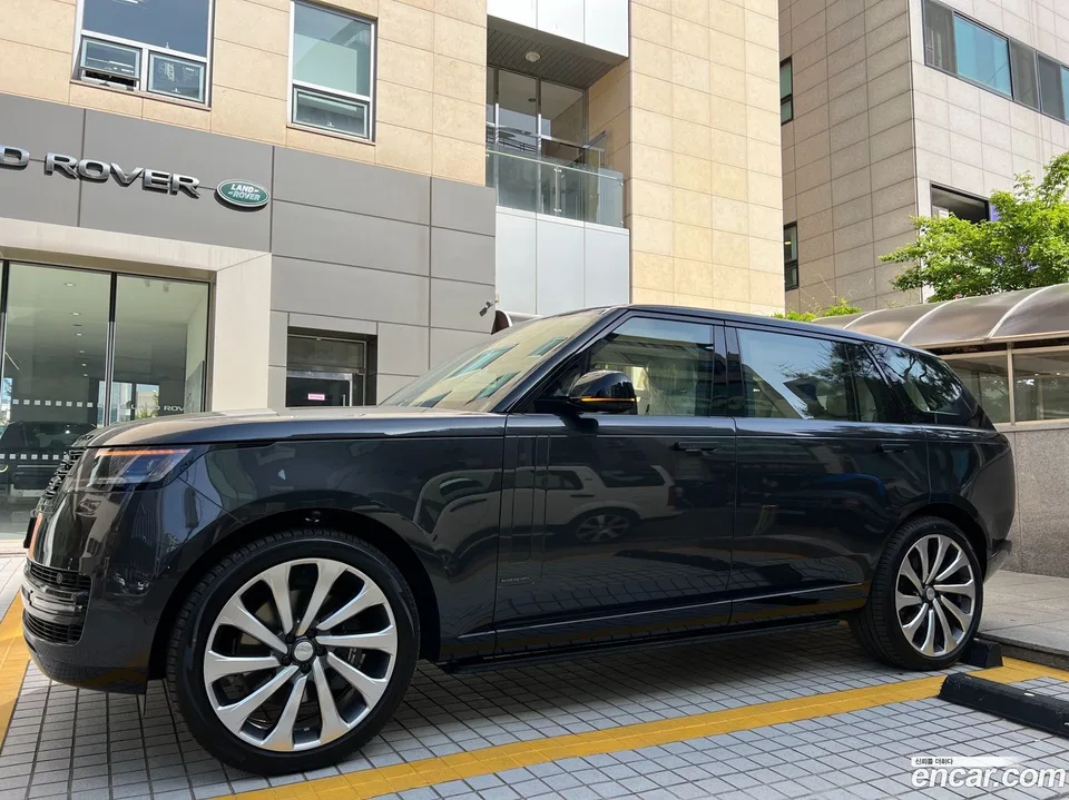 Land Rover Range Rover P530 AB LWB 2024 — миниатюра 4