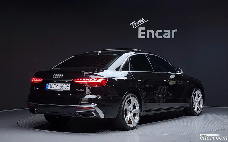 Audi A4 40 TDI 2022 — миниатюра 2