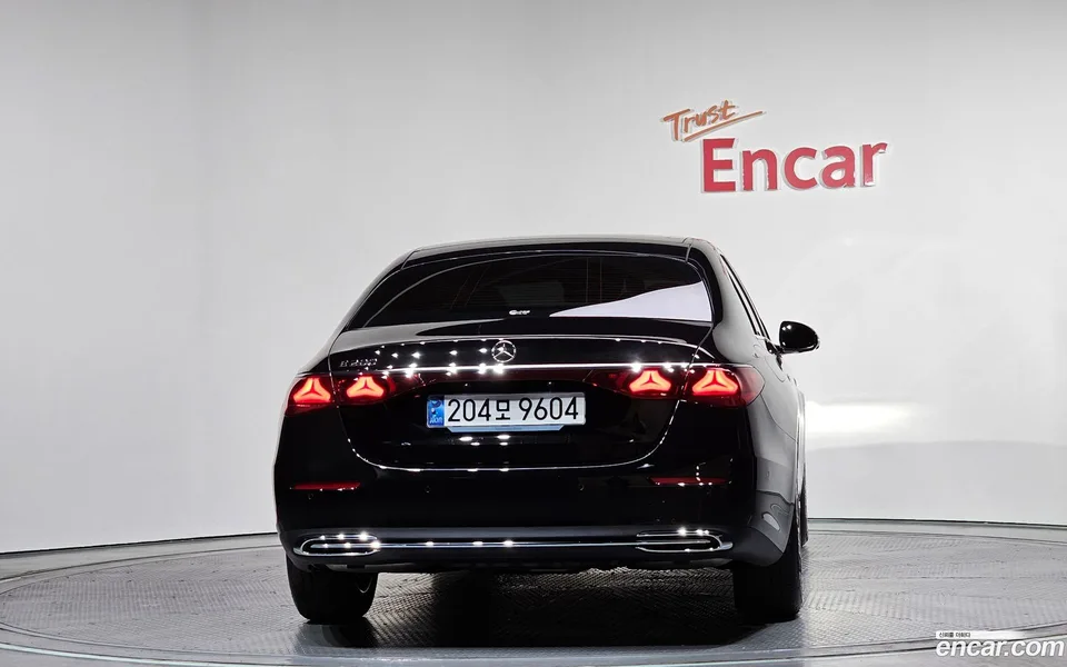 Mercedes-Benz E-Class E200 2024 — миниатюра 4