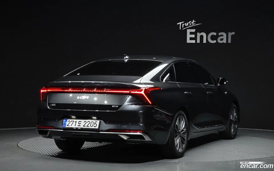 Kia K8 Hybrid 2022 — миниатюра 2