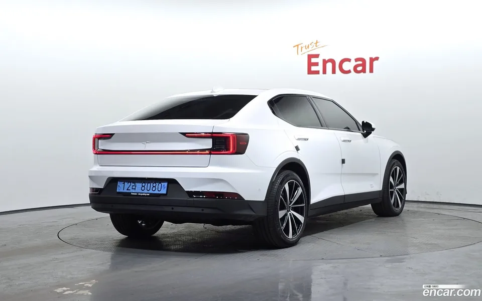 Polestar Polestar 2 2022 — миниатюра 2