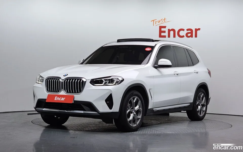 BMW X3 xDrive 20i 2022 — фото 1, купить с доставкой в Москву