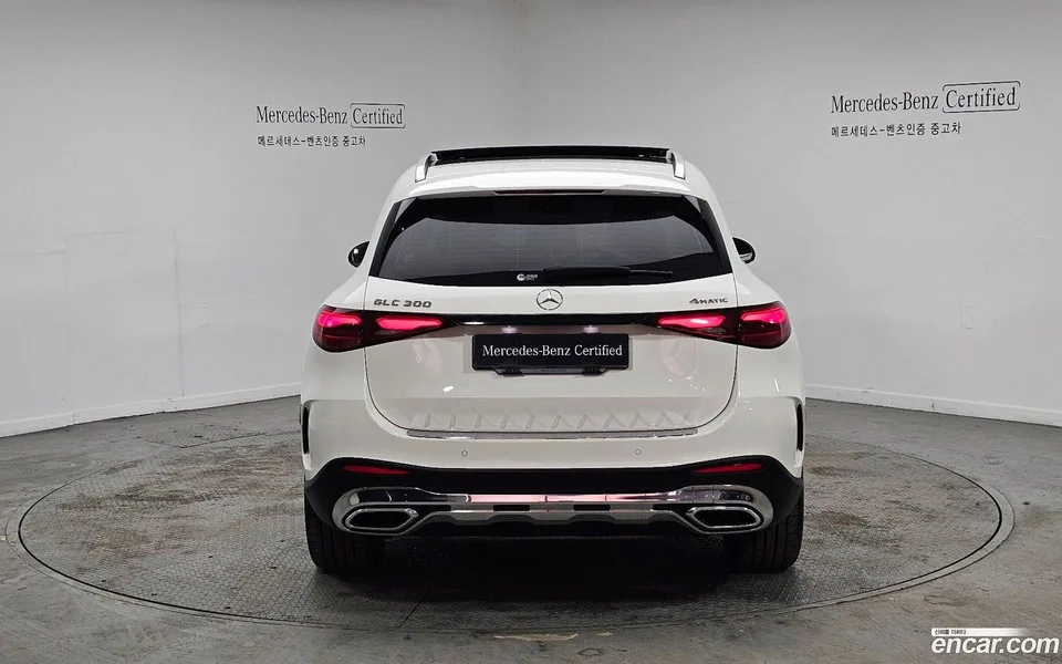Mercedes-Benz GLC-Class GLC300 4MATIC AMG Line 2024 — миниатюра 4