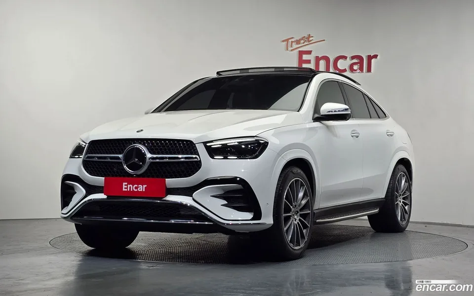 Mercedes-Benz GLE-Class GLE400e 4MATIC 2024 — фото 1, купить с доставкой в Москву