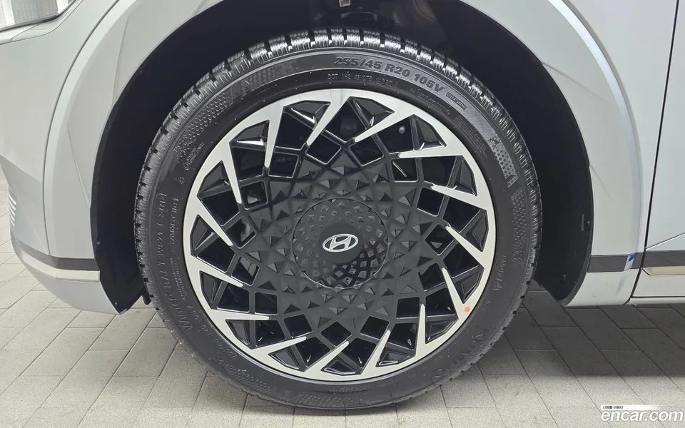 Hyundai Ioniq 5 AWD 2022 — миниатюра 5