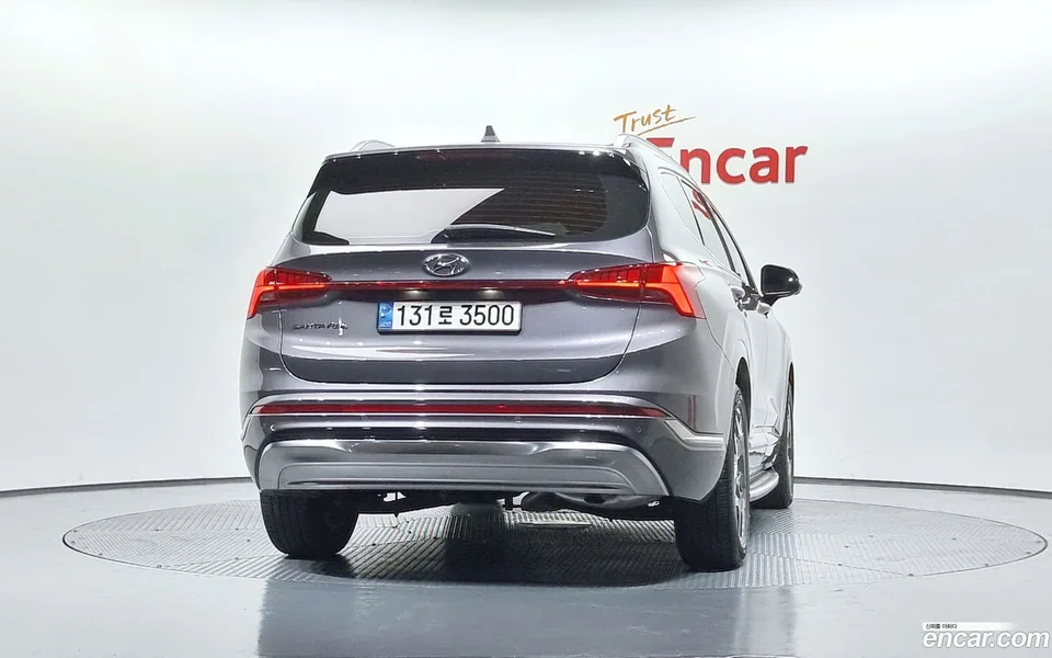 Hyundai Santa Fe HEV 1.6 2WD 2022 — миниатюра 4