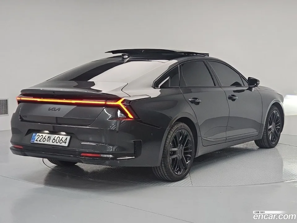 Kia K8 Hybrid 2025 — миниатюра 3
