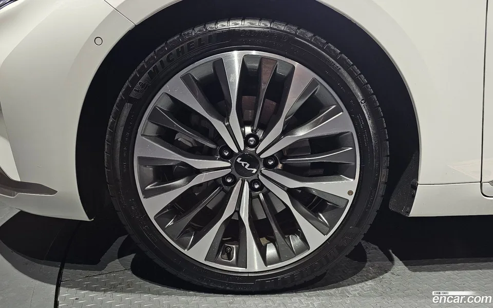 Kia K8 2.5 2WD 2023 — миниатюра 5