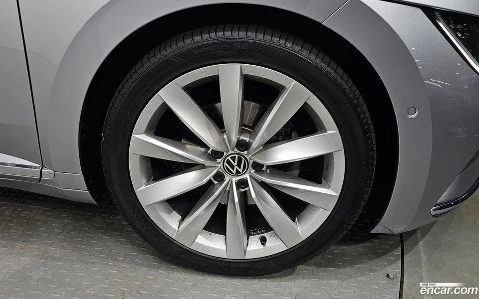 Volkswagen Arteon 2.0 TDI 2022 — миниатюра 5