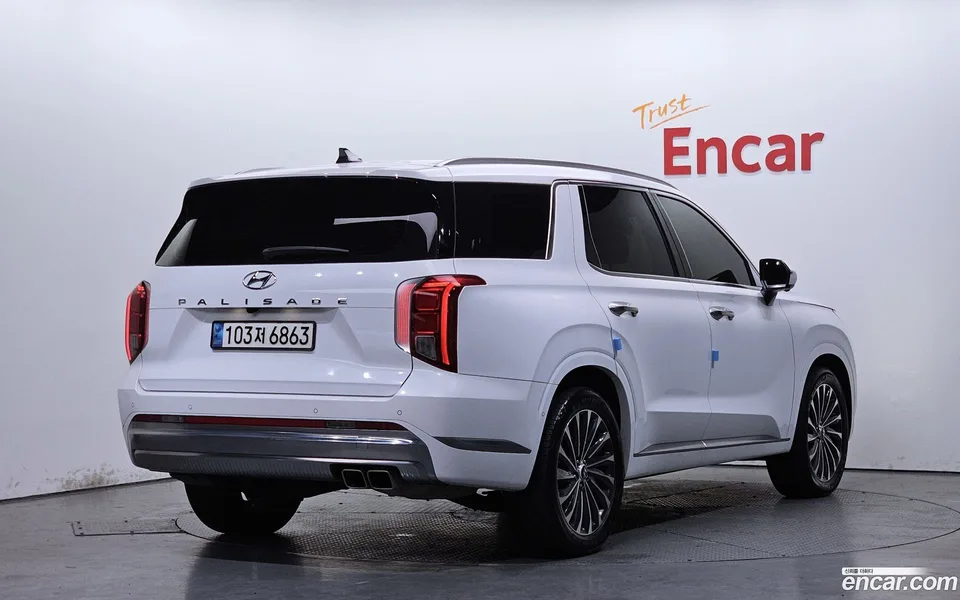 Hyundai Palisade 2.2 2WD 2023 — миниатюра 2