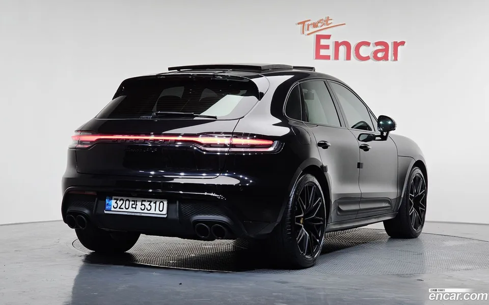Porsche Macan 2.9 GTS 2023 — миниатюра 2