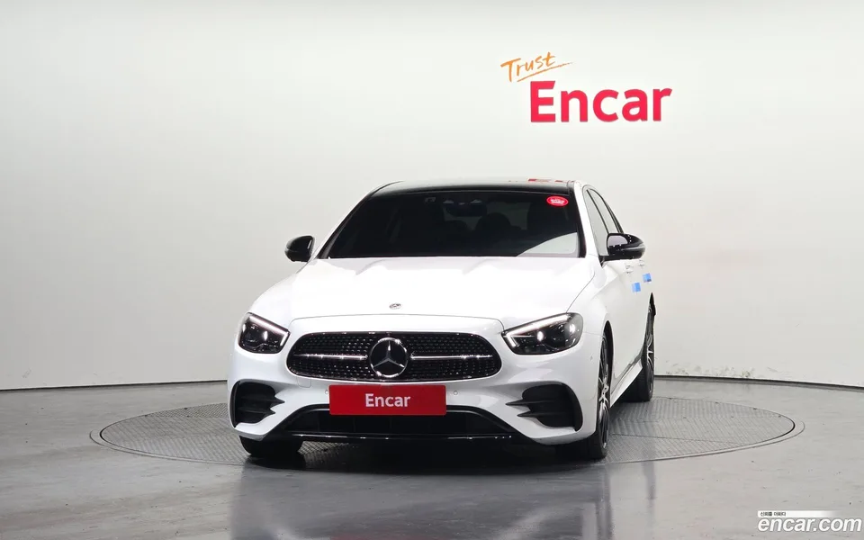 Mercedes-Benz E-Class E350 4MATIC AMG Line 2023 — миниатюра 3