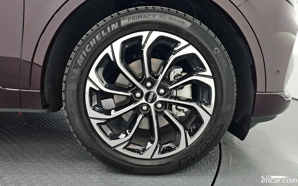 Lincoln Nautilus 2.0 AWD 2024 — миниатюра 5