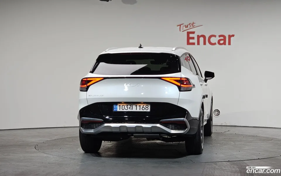 Kia Sportage 2.0 2WD 2022 — миниатюра 4