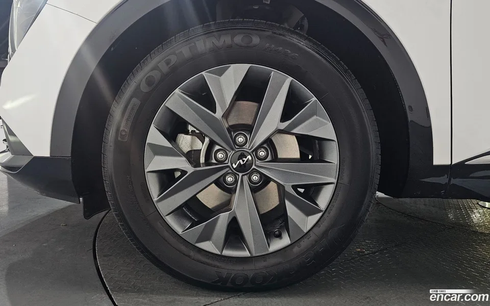 Kia Sportage 2.0 2WD 2022 — миниатюра 5