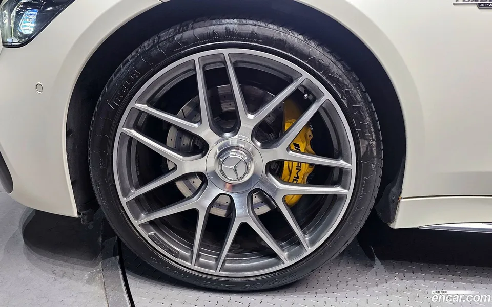 Mercedes-Benz AMG GT 4 43 4MATIC+ 2023 — миниатюра 5