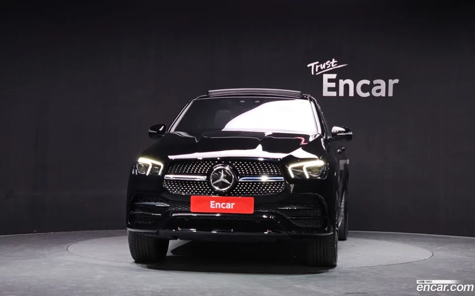 Mercedes-Benz GLE-Class GLE400d 4MATIC 2022 — миниатюра 3
