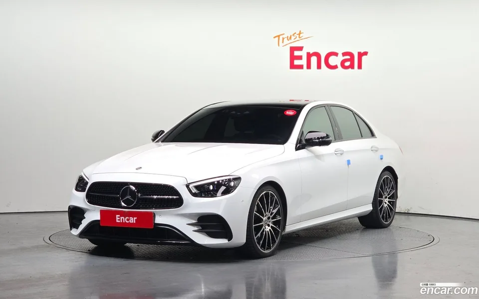 Mercedes-Benz E-Class E350 4MATIC AMG Line 2023 — фото 1, купить с доставкой в Москву