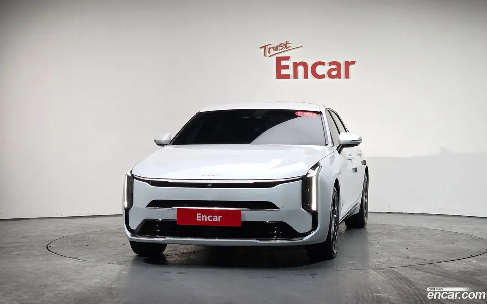 Kia K8 Hybrid 2025 — миниатюра 3