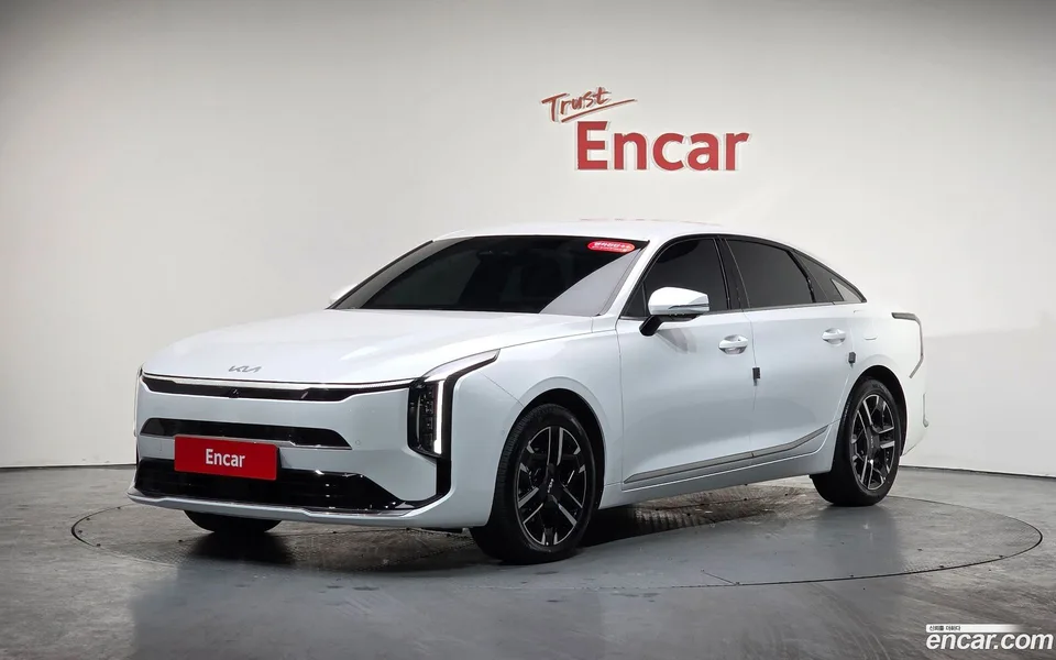 Kia K8 Hybrid 2025 — фото 1, купить с доставкой в Москву