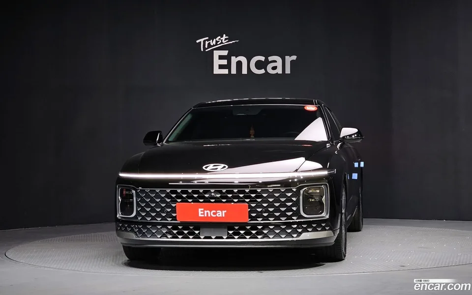 Hyundai Grandeur Hybrid 2024 — миниатюра 3